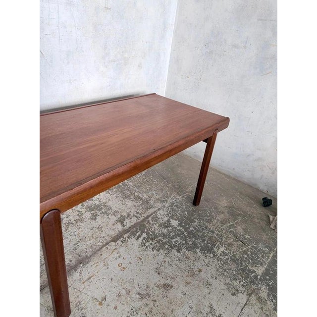 Mid-Century Modern Danish Teak Coffee Table with Rounded Legs For Sale - Image 4 of 7