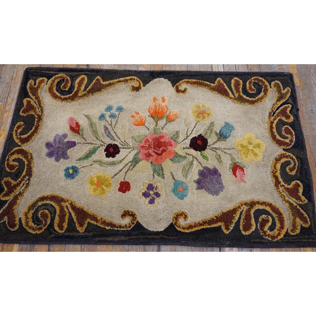 1900s Colorful Floral Folk Art Antique American Hooked Rug 2'6"x 4'0" Handknotted Wool Carpet For Sale - Image 11 of 11
