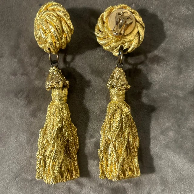 Vintage 1960s Costume Jewelry Gold-Toned Tassel Italian Statement Earrings For Sale - Image 6 of 6