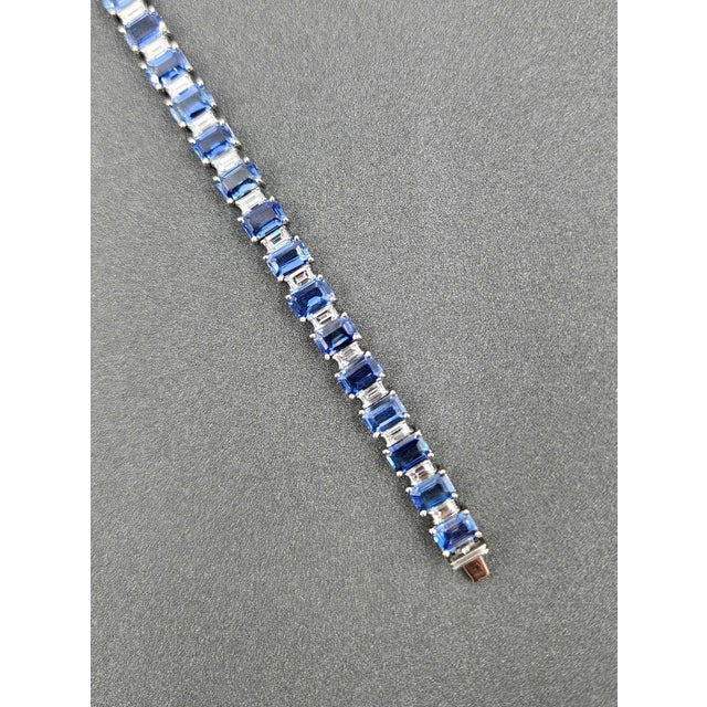 Early 21st Century 16.20 Ct Natural Sapphire & Diamond Tennis Bracelet For Sale - Image 5 of 8