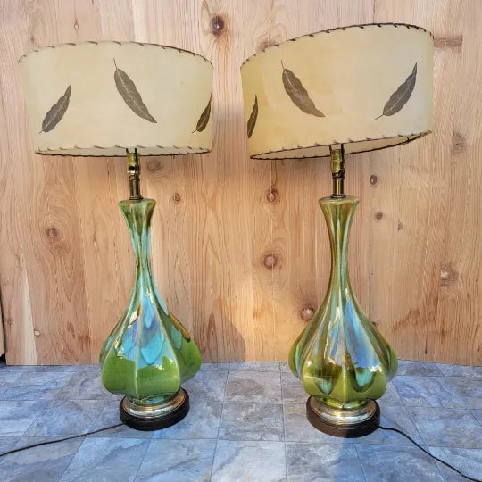 Mid Century Modern Green Table Lamps - Pair For Sale In Chicago - Image 6 of 11