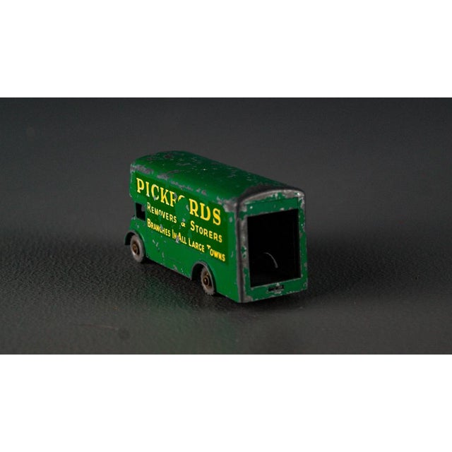Removal Van Pickfords Lesney Series No 46 from Matchbox For Sale - Image 4 of 10