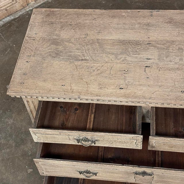 Wood 18th Century French Neoclassical Chest of Drawers in Stripped Oak For Sale - Image 7 of 18