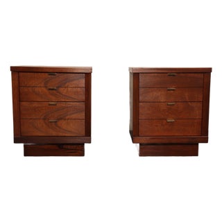 Pair of Mid-Century Modern Stained Mahogany and Brass Two-Drawer Nightstands For Sale