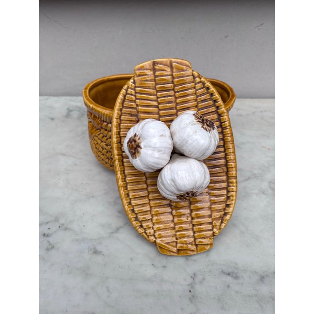 Ceramic Mid-Century French Majolica Garlic Tureen For Sale - Image 7 of 8