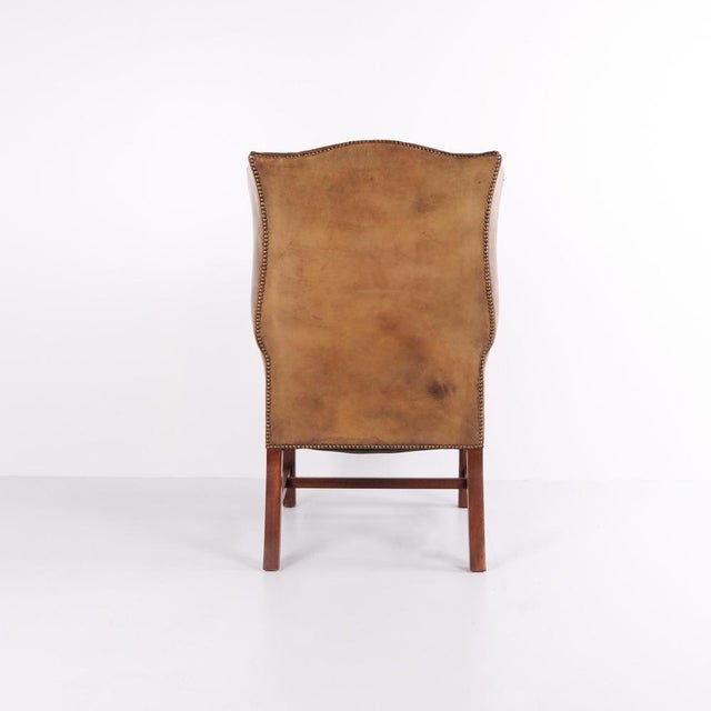 Set of George III Style Wingback Armchair and Ottoman in Brown Leather, 1890s For Sale - Image 6 of 15
