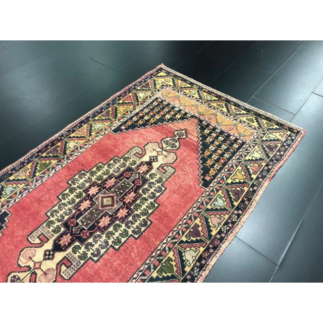 Textile Vintage Geometric Design Turkish Anatolian Multicolor Rug For Sale - Image 7 of 11