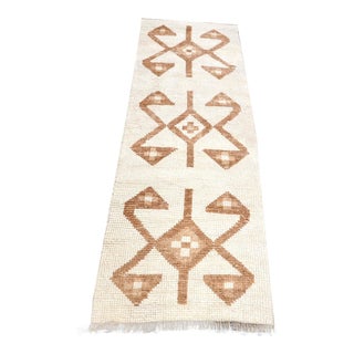 1960s Vintage White Herki Wool Rug For Sale