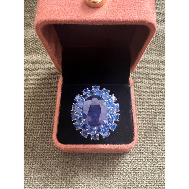 Baroque Bochic "Orient" Natural Blue MUlti Sapphire Set In 18K White Gold & Silver For Sale - Image 3 of 18
