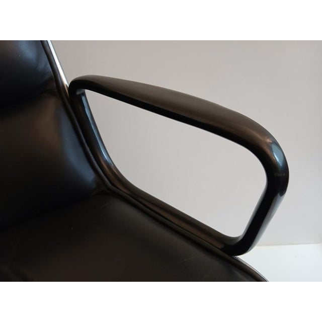 Executive Chair by Charles Pollock for Knoll Inc. / Knoll International For Sale - Image 9 of 18