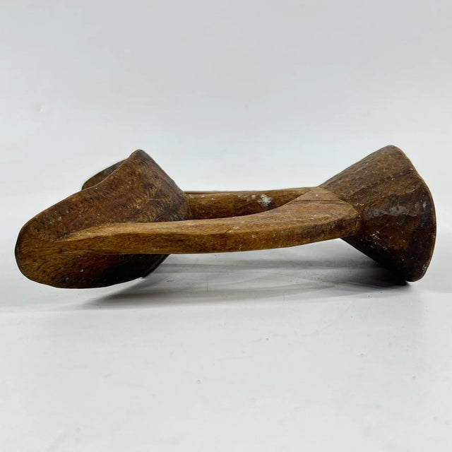 African Early 20th Century Wooden Headrest Ethiopia For Sale - Image 3 of 7