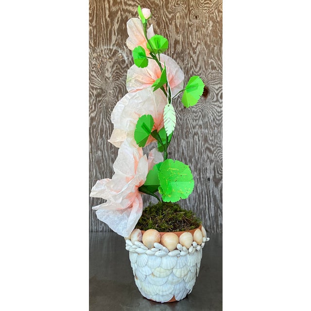 White Contemporary Hand-Rolled Paper Flowers For Sale - Image 8 of 10