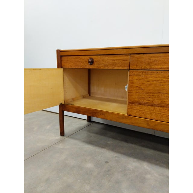 Brown Vintage Mid Century Modern Teak Credenza by Uniflex For Sale - Image 8 of 12
