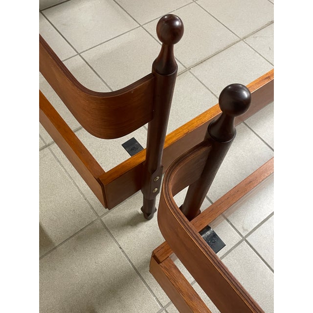 Vintage Teak Single Beds by Fratelli Proserpio, 1960s, Set of 2 For Sale - Image 17 of 18