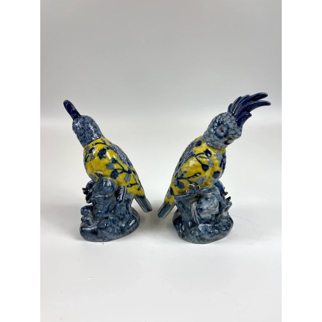 1990s 1990s Set of 2 Hand Painted Porcelain Chinoiserie Blue and Yellow Birds For Sale - Image 5 of 9