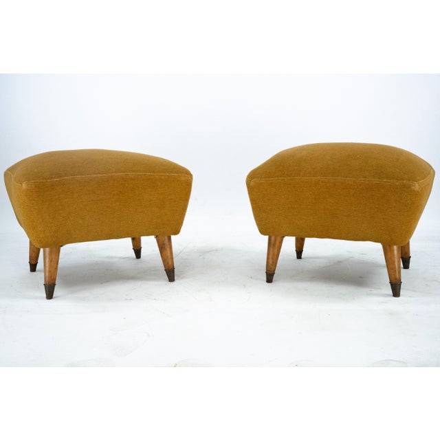 Metal Mid-Century Italian Ottomans in the style of Gio Ponti, Italy, 1950s, Set of 2 For Sale - Image 7 of 14