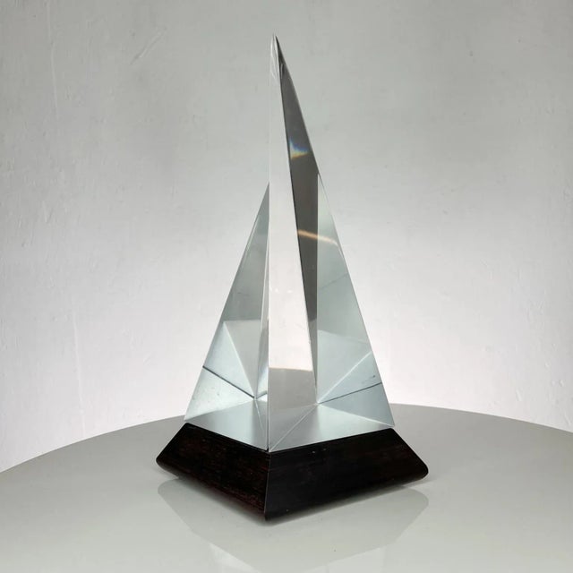 1970s Modern Pyramid Sailboat Sculpture in Lucite Solid Rosewood Base For Sale - Image 13 of 13