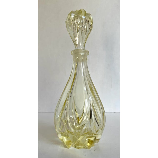 1920's Art Deco Yellow Glass Perfume Bottle by Irice Made in Germany For Sale In Los Angeles - Image 6 of 12