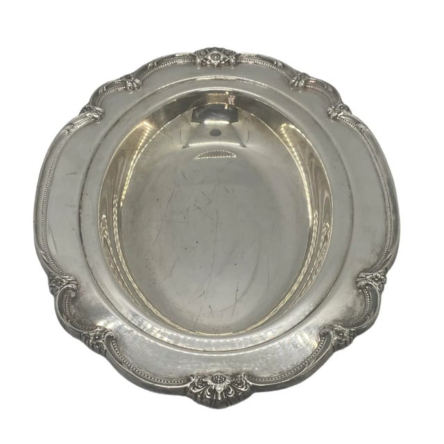Mid 20th Century 1847 Rogers Bros Is Remembrance Oval Covered Serving Platter For Sale In Washington DC - Image 6 of 12