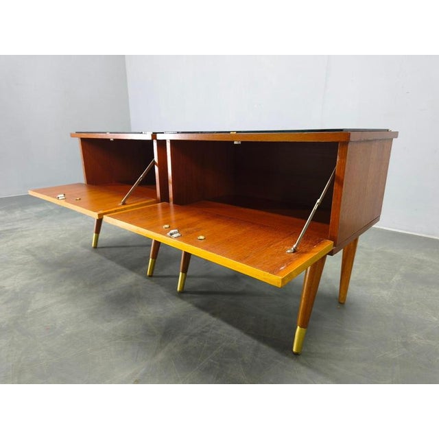Mid-Century Modern Czech Nightstands with Glass Tops, 1960s, Set of 2 For Sale - Image 6 of 18