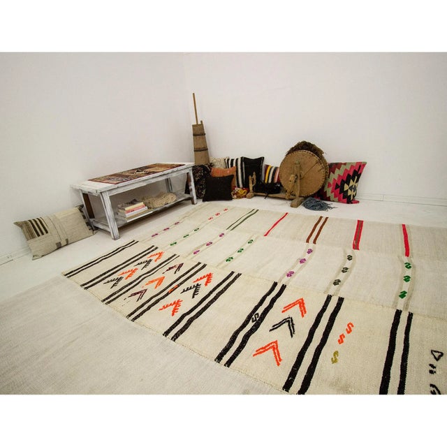 Vintage Turkish Hemp Kilim Rug-8′8″ × 13′1″ For Sale In Los Angeles - Image 6 of 7