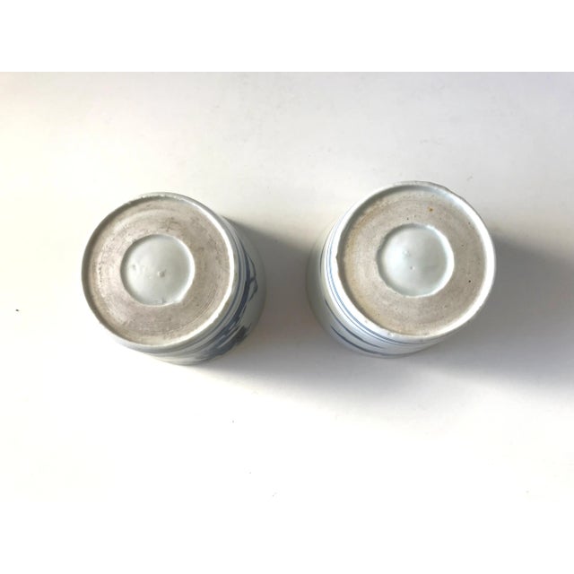 Blue 18th Century Antique Edo Period Japanese Soba-Choku (Choko) Blue Underglaze Cups - a Pair For Sale - Image 8 of 9