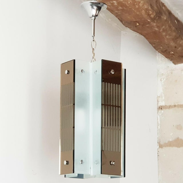 Mid-Century Modern Vintage Italian Glass and Mirrored Glass Chandelier from Fontana Arte, 1970s For Sale - Image 3 of 13