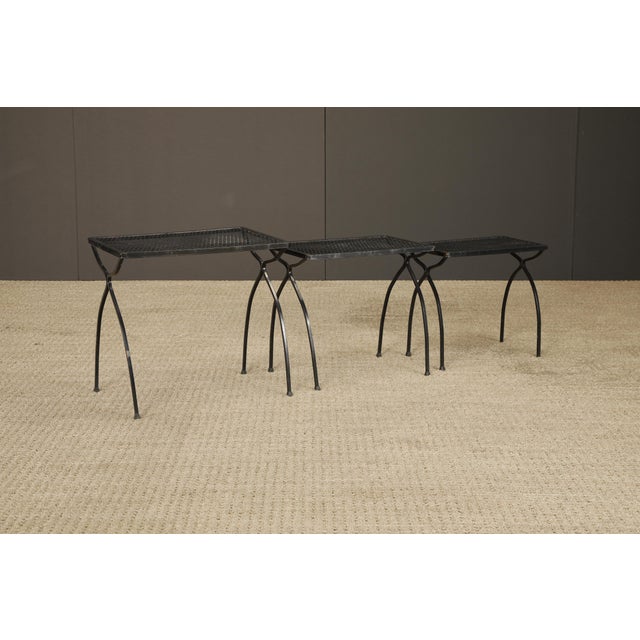 Mid-Century Modern Vintage Tempestini for Salterini Style Mesh Metal Nesting Tables Set of 3, Circa Mid-Century For Sale - Image 3 of 13