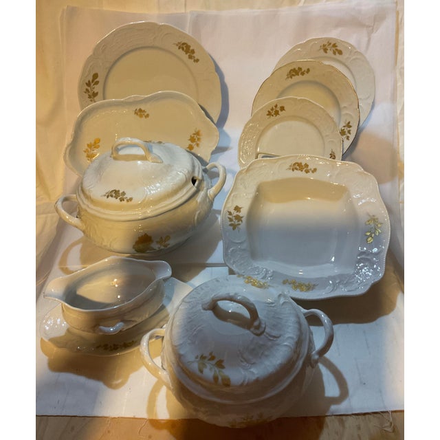 Ref. # Ros 8644/79 Lot 133 "We Take Pride in Offering Exclusive Products, New not Used" Description : A Set of 79 Piece...