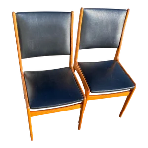 1960s Pair of Mid-Century Modern Danish Teak Dining Chairs Designed by Poul Volther for Frem Rojle