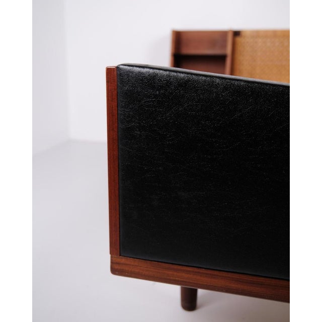 1950s Model GE 701 Double Bed in Teak with Cane Weaving by Hans J. Wegner for Getama, 1950s For Sale - Image 5 of 14