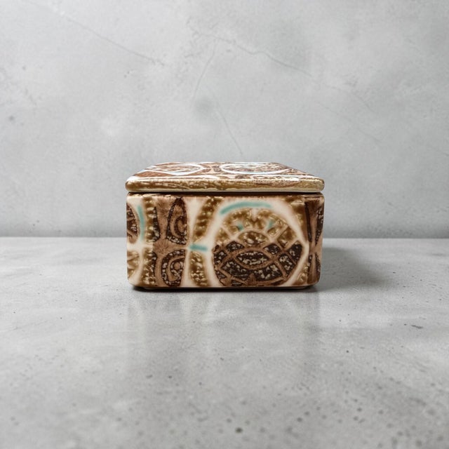 Royal Copenhagen Baca Box with Lid by Nils Thorsson for Royal Copenhagen, Denmark, 1960s For Sale - Image 4 of 8