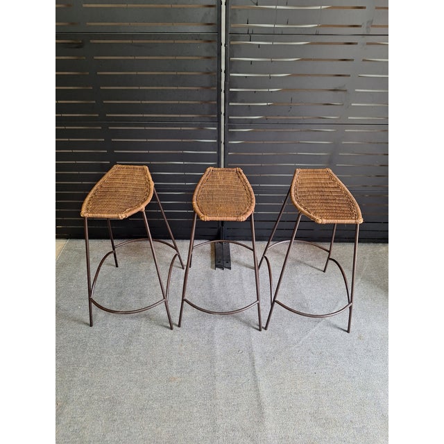 Mid-Century Modern 1950s Set of 3 Arthur Umanoff Style MCM Iron and Wicker Counter Barstools For Sale - Image 3 of 6
