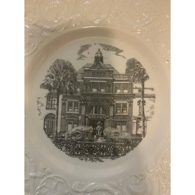 White 1950s Wedgwood Etruria Plates Savannah, G. A. Collection for Levy Jewelers - Set of 4 For Sale - Image 8 of 12