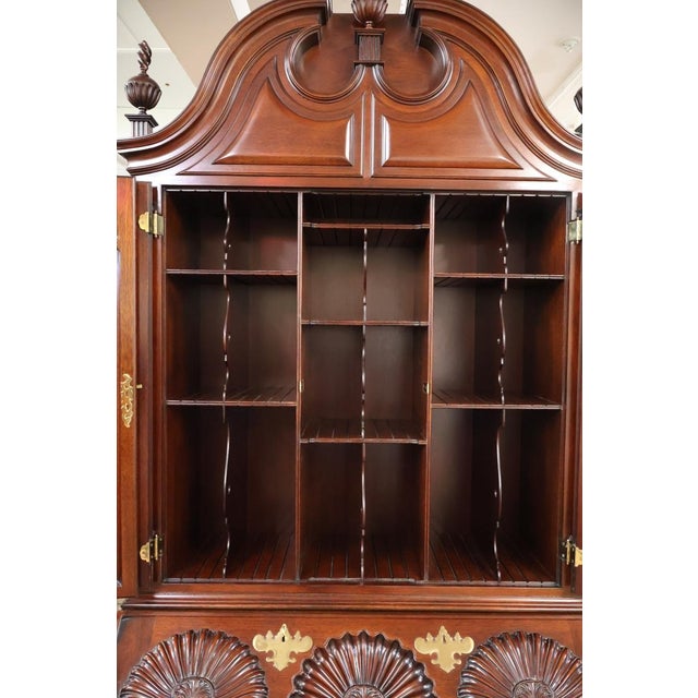 Brown 1990s Kindel Winterthur Mahogany Rhode Island Goddard Chippendale Secretary Desk For Sale - Image 8 of 18