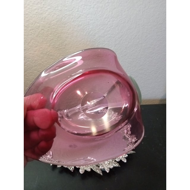 EXQUISITE VTG Pilgrim Cranberry Glass 7" Swan Bowl The EXQUISITE VTG Pilgrim Cranberry Glass 7" Swan Bowl is a beautifully...