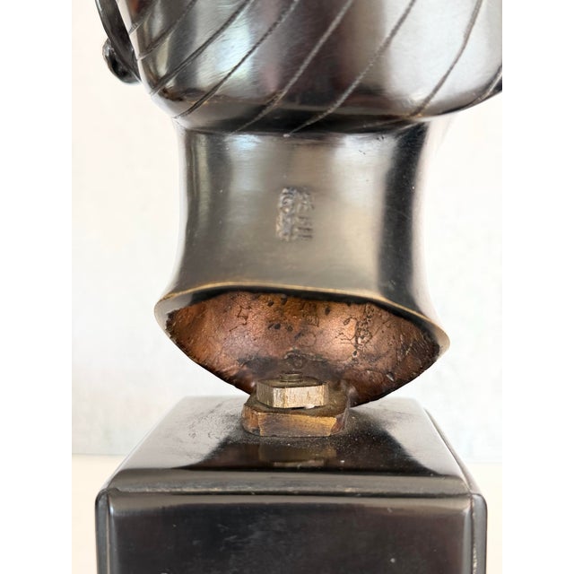 1950s Pair of Vietnamese Bronze Bust Sculptures Nguyen Thanh Le Attribution Luxury Asian Art | Mid-Century Patinated Bronze Circa 1950’s For Sale - Image 5 of 12