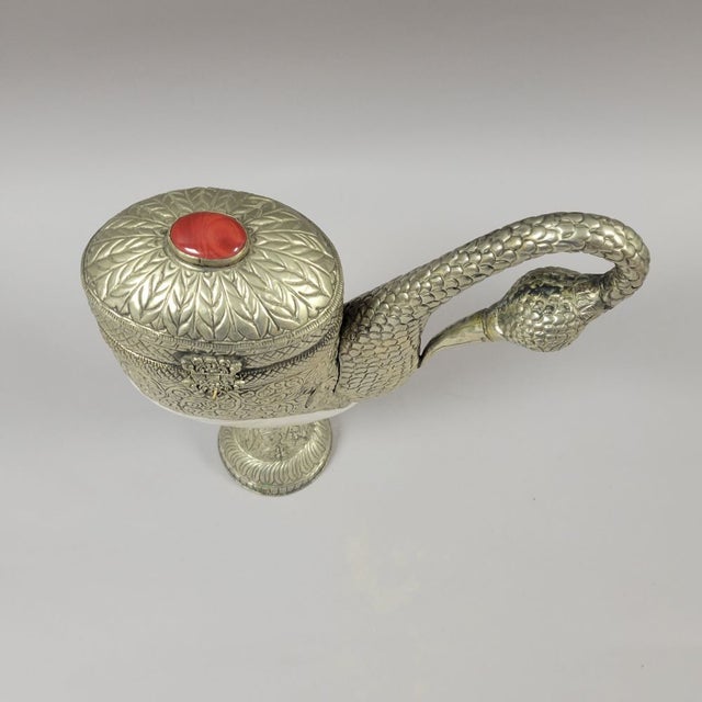 English Anglo-Indian Silvered Metal and Nautilus Shell Bird Sculpture Container For Sale - Image 3 of 9