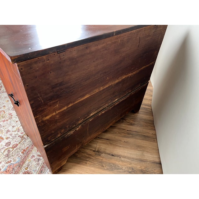 Wood Antique Grain Painted Pine One Drawer Blanket Chest Barnstable Cape Cod C. 1820, Attributed For Sale - Image 7 of 10