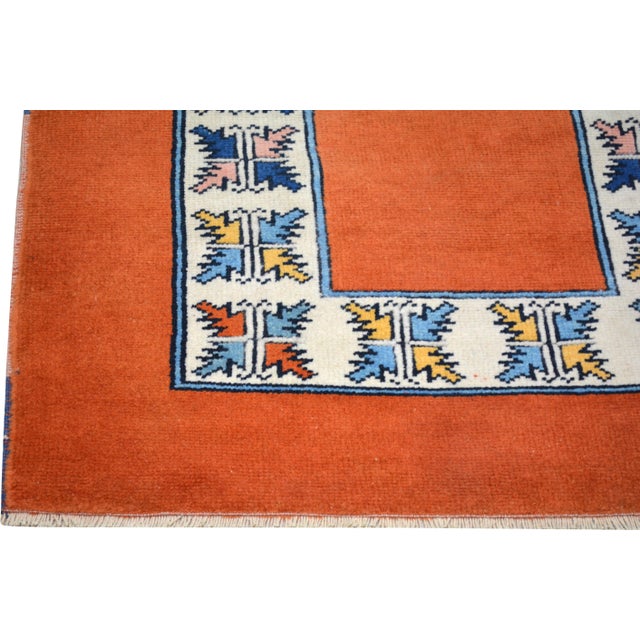 Turkish Vintage Turkish Anatolian Hand Knotted Wool Rug, 2'8x7'6 For Sale - Image 3 of 4