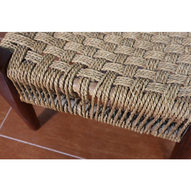 1960s Vintage Danish Style Woven Wood Peg Foot Stool 50's 60's Retro Mid Century Modern Eclectic Boho Bamboo Basket Weave Paper Cord For Sale - Image 5 of 7