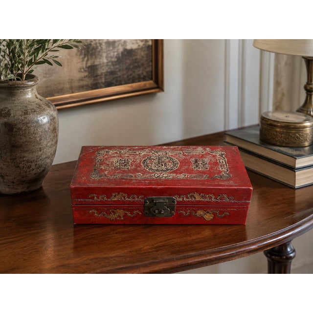 Antique Late Qing–Early Republic Chinese Red Leather Wedding Box With Double Happiness Motif, C. 1900 For Sale - Image 12 of 12