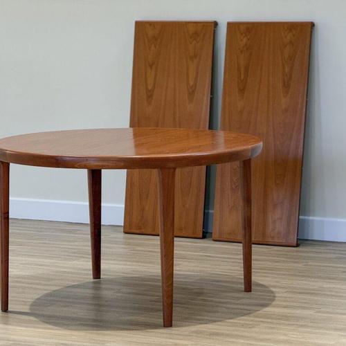 Mid-Century Danish Model 16 Double Extendable Dining Table in Teak from VV Møbler, 1960s For Sale - Image 16 of 18
