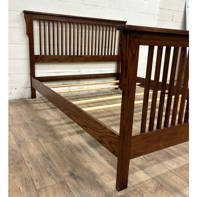 Late 20th Century Vintage Queen Size Stickley Style Mission Arts and Crafts Style Oak Bed For Sale - Image 5 of 8