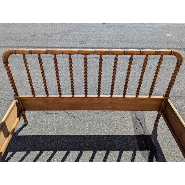 Wood Antique Jenny Lind Spool Bed | Full Size Wooden Frame | Vintage Victorian Cottage Farmhouse Decor For Sale - Image 7 of 9