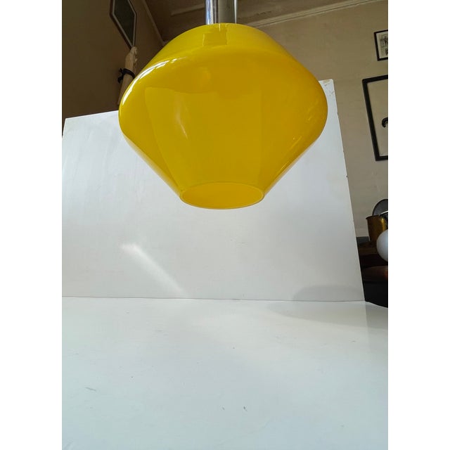 1970s Vintage Italian Pendant Lamp in Yellow Glass and Chrome Plating, 1970s For Sale - Image 5 of 11