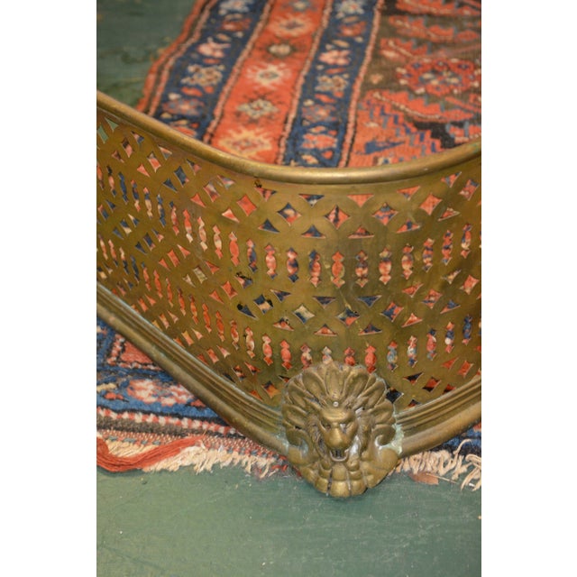 Farmhouse Antique English Reticulated Brass Curved Ends Fireplace Fender W/ Lion Faces For Sale - Image 3 of 16