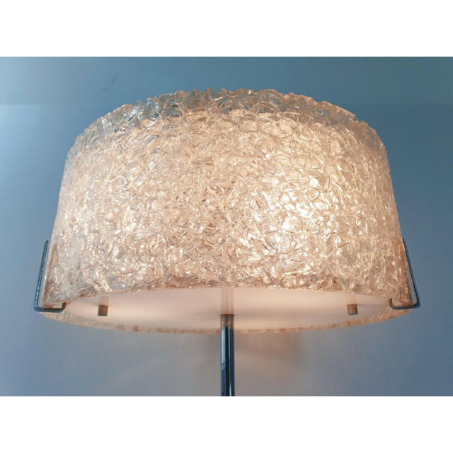 Vintage Resin and Acrylic Glass Table Lamp from Maison Arlus, 1950s For Sale - Image 6 of 11