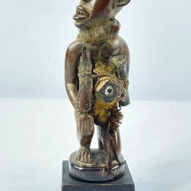 African Early 20th Century Kongo Fetish Figure on Custom Base For Sale - Image 3 of 8