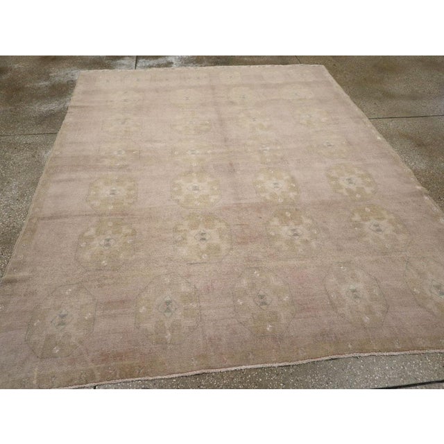 Sand Galerie Shabab Collection Mid-20th Century Turkish Anatolian Accent Rug For Sale - Image 8 of 10